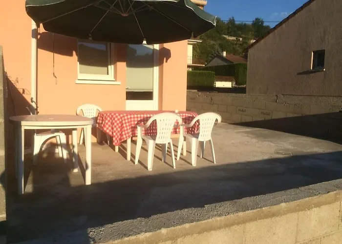 Le Coin Tranquille Au Pied Du Puy De Dome
